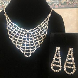 Elegant Rhinestone Necklace and Earrings